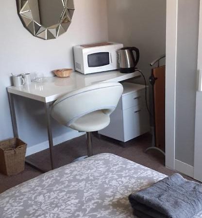 Constantine Court Homestay Shepton Mallet Zewnętrze zdjęcie